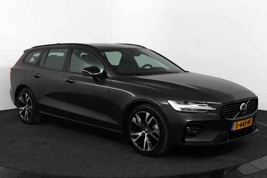 Volvo V60 B4 Plus Dark