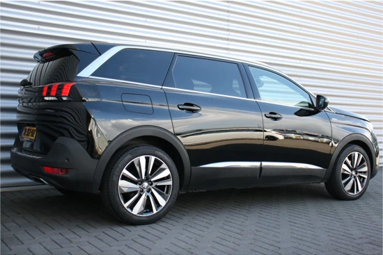 Peugeot 5008 1.2 PURETECH 130PK 7-ZITS GT-LINE AUTOMAAT / NAVI / LEDER / CLIMA / FULL-LED / PDC / 19" LMV / CAMERA / KEYLESS / FOCAL / ADAPT.