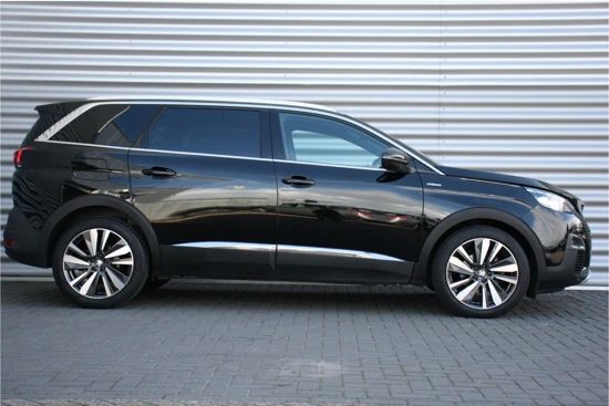 Peugeot 5008 1.2 PURETECH 130PK 7-ZITS GT-LINE AUTOMAAT / NAVI / LEDER / CLIMA / FULL-LED / PDC / 19" LMV / CAMERA / KEYLESS / FOCAL / ADAPT.