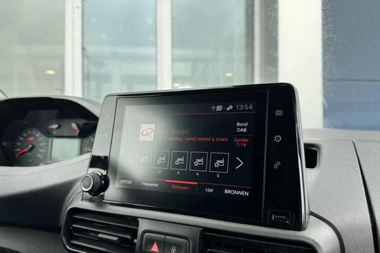 Peugeot Partner 1.5 BlueHDI Premium | AUTOMAAT | Trekhaak | Navi | Sensoren V/A | Cruise Control | Carplay