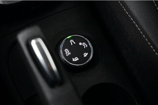 Opel Crossland 1.2 Turbo Elegance 130pk Automaat | Navigatie | AGR-Stoel | Stoel/Stuur Verwarming | Achteruitrijcamera | Climate Control !!
