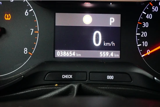 Opel Crossland 1.2 Turbo Elegance 130pk Automaat | Navigatie | AGR-Stoel | Stoel/Stuur Verwarming | Achteruitrijcamera | Climate Control !!