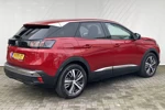 Peugeot 3008 1.6 HYbrid 225pk Allure Pack Camera, Dodehoek detectie, Navigatie, Climate Control