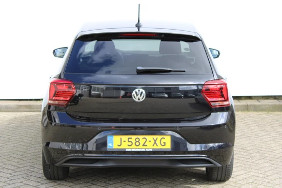 Volkswagen Polo 1.0 TSI Comfortline Business | Navigatie | PDC V+A | 16"Lmv | Digitaal Dashboard | LED | Climate Control