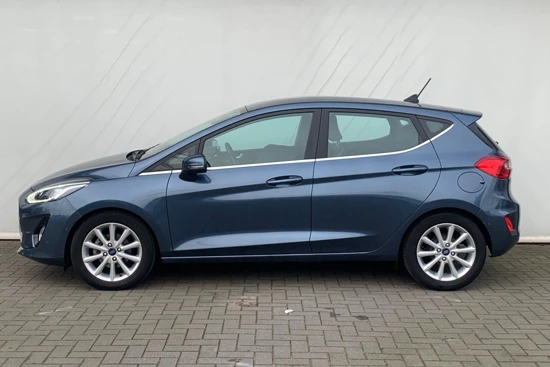 Ford Fiesta 1.0 EcoBoost 100pk Titanium | Camera | Navi | Cruise control | ECC-Airco | Voorruit verwarming | PDC voor & achter | 16 Inch | E