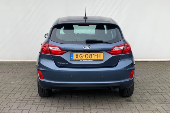 Ford Fiesta 1.0 EcoBoost 100pk Titanium | Camera | Navi | Cruise control | ECC-Airco | Voorruit verwarming | PDC voor & achter | 16 Inch | E