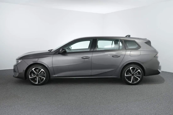 Opel Astra Sports Tourer 1.6 Hybrid Level 2