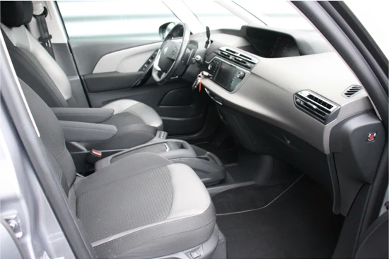 Citroën C4 Picasso 1.6 TURBO 165PK SHINE AUTOMAAT / NAVI / CLIMA / LED / PDC / 17" LMV / CAMERA / KEYLESS / TREKHAAK / BLUETOOTH / CRUISECONTROL /