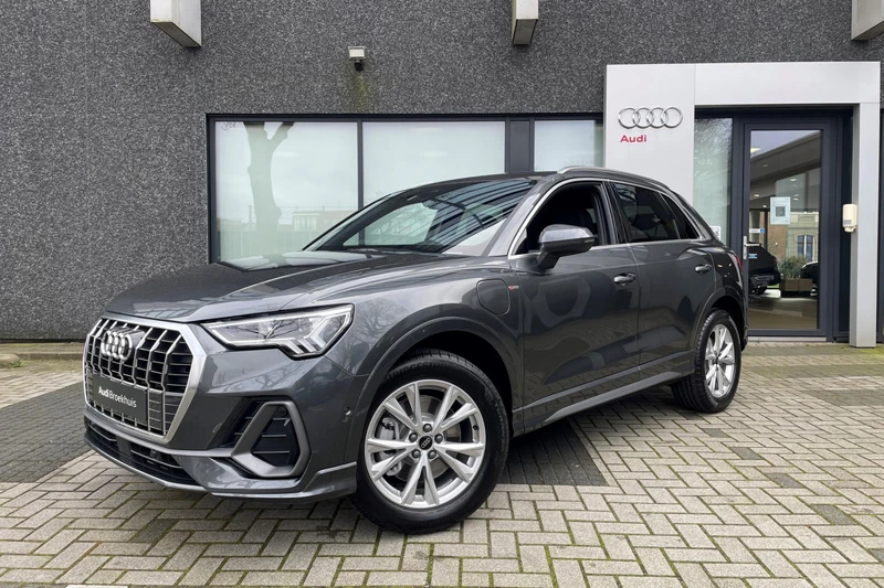 Audi Q3 45 TFSI e 245 S tronic S edition