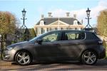 Peugeot 308 1.2 ALLURE AUTOMAAT | LEDER | NAVI | CAMERA | CLIMA | STOELVERWARMING | CRUISE | PARK SENS V+A | LED | 17' LM. VELGEN | TREKHAAK