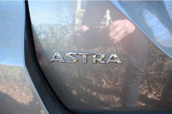Opel Astra Sports Tourer 1.4T ONLINE EDITION | NL-AUTO! | STOEL + STUURVERWARMING | TREKHAAK 1400KG | NAVI | CLIMA | CRUISE | AGR-COMFORT |