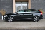 Volvo V60 V60 T3 Geartronic R-Design | Stoelverwarming | Standkachel met Volvo On Call App | Cruise Control | Xenon verlichting meesturend