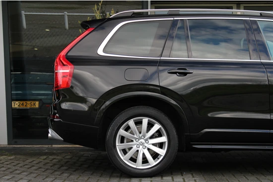 Volvo XC90 T5 AWD Momentum | Adaptive Cruise | LED | Pilot Assist | Parkeerhulp | Leder | Trekhaak | 7-Persoons