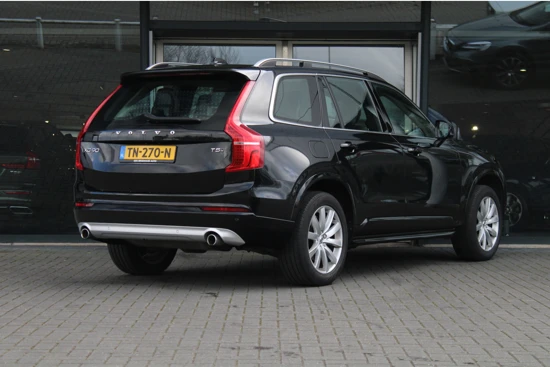 Volvo XC90 T5 AWD Momentum | Adaptive Cruise | LED | Pilot Assist | Parkeerhulp | Leder | Trekhaak | 7-Persoons