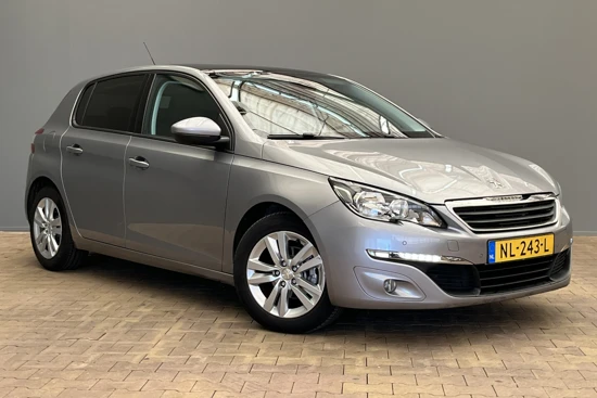 Peugeot 308 1.2 110PK Blue Lion | Unieke Kmstand!! | Panorama Dak | Navigatie | Cruise | Clima | Parkeersensoren |