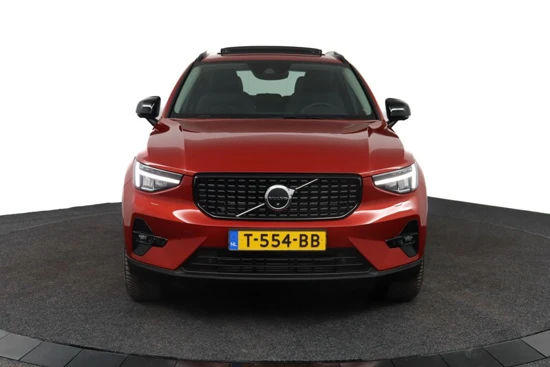 Volvo XC40 1.5 T5 Recharge Ultimate Dark | Lederen interieur | Panoramadak | 360 graden camera | Harman Kardon | Semi elektrische trekhaak