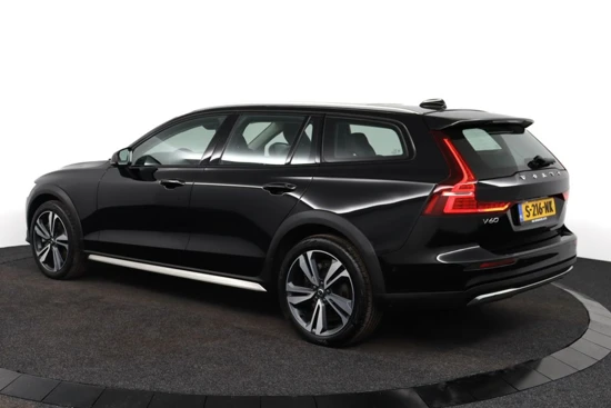 Volvo V60 Cross Country B5 AWD Ultimate