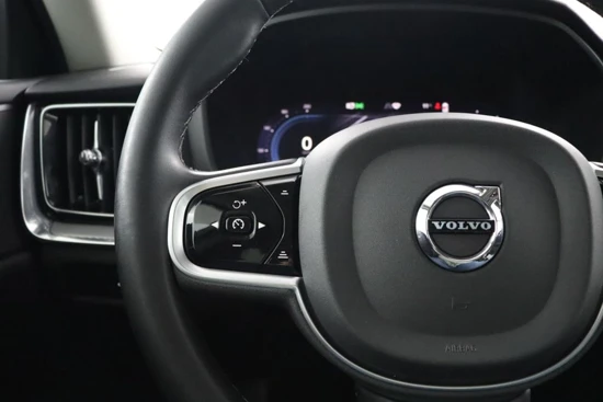 Volvo V60 2.0 T6 Recharge AWD Plus Bright Long Range | Stoel & stuurwielverwarming | Semi elektrische trekhaak | Adaptieve cruise control