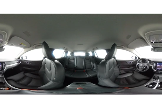 Volvo V60 B4 Aut-7 Plus Bright | Elektrisch verstelbare voorstoelen incl. geheugen | Stuurverwarming | Verwarm