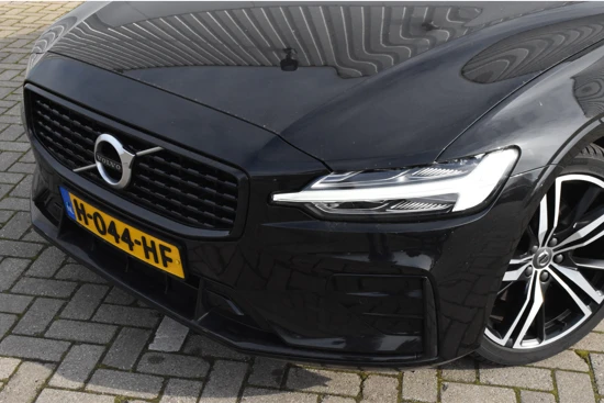 Volvo S60 T4 R-Design #PolestarTuning #PanoDak #Standkachel #PilotAssist