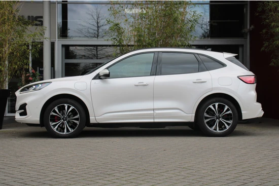 Ford Kuga 2.5 PHEV 225pk ST-Line X | Alle opties! | Pano | AGR stoelen | Trekhaak | Head-up | B&O | 19'' Velgen