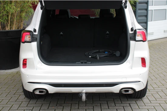 Ford Kuga 2.5 PHEV 225pk ST-Line X | Alle opties! | Pano | AGR stoelen | Trekhaak | Head-up | B&O | 19'' Velgen