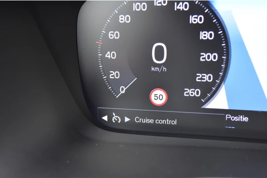 Volvo XC40 T2 Core *Nw.Model* *Keyless* *VolvoSelekt*