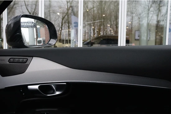 Volvo XC90 T8 AWD Recharge Plus Dark Long Range | Trekhaak | 360° Camera | Harman Kardon | Adaptieve Cruise Control | Pilot Assist | BLIS D