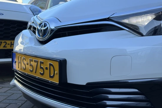 Toyota Auris 1.8 HYBRID LEASE | TREKHAAK | CAMERA | LEDER | PANO DAK | 17'' LMV | NAVI |