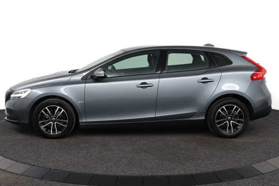 Volvo V40 T2 MOMENTUM | Stoelverwarming | Park assist achter | Navigatie |