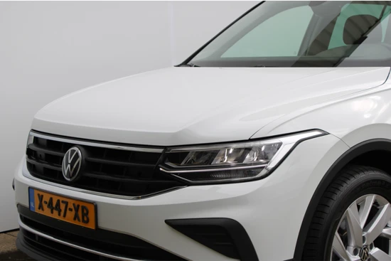 Volkswagen Tiguan 1.5 TSI Life Business | Camera | Dodehoek Detector | Elek.Trekhaak | Navi via App | Stoel & Stuurverwarming