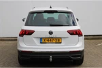 Volkswagen Tiguan 1.5 TSI Life Business | Camera | Elek.Trekhaak | Navi via App | Stoel & Stuurverwarming