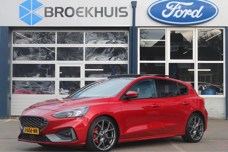 Ford Focus 2.3EB ST-3 280PK AUTOMAAT | NL-AUTO! | PANODAK | DEALER ONDERHOUDEN! | UNIEK!