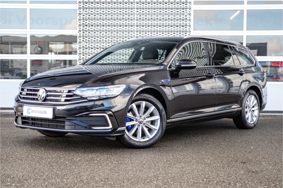 Volkswagen Passat 1.4 TSI 218pk PHEV GTE Business | Camera | Stoelverwarming | Navigatie | Carplay