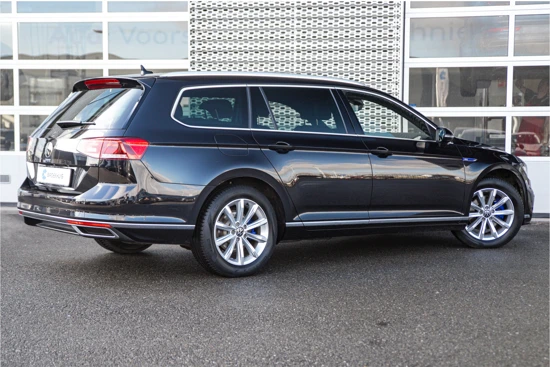 Volkswagen Passat 1.4 TSI 218pk PHEV GTE Business | Camera | Stoelverwarming | Navigatie | Carplay