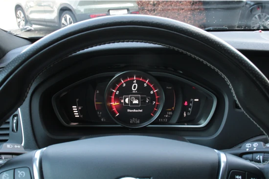 Volvo V40 1.5 T3 152pk Automaat Polar+ Sport | Harman/Kardon | Panoramadak | Stoelverwarming | Standkachel | Camera