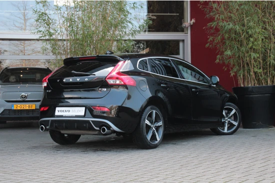 Volvo V40 1.5 T3 152pk Automaat Polar+ Sport | Harman/Kardon | Panoramadak | Stoelverwarming | Standkachel | Camera