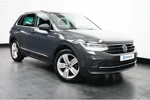 Volkswagen Tiguan 1.5 TSI 150PK DSG-7 Life + | PANORAMADAK | TREKHAAK | AUTO A. KLEP | VIRTUAL COCKPIT