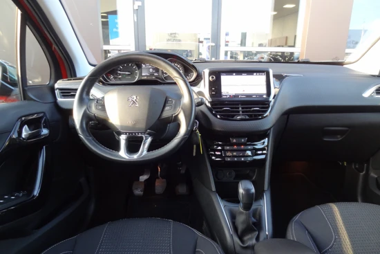 Peugeot 208 1.2 PureTech Allure | NAVIGATIE | CLIMATE CONTROL | ACHTERUITRIJCAMERA