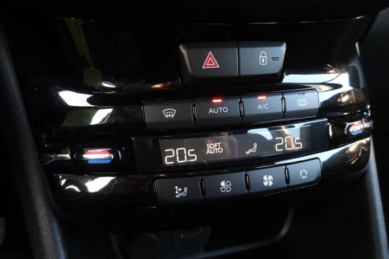 Peugeot 208 1.2 PureTech Allure | NAVIGATIE | CLIMATE CONTROL | ACHTERUITRIJCAMERA