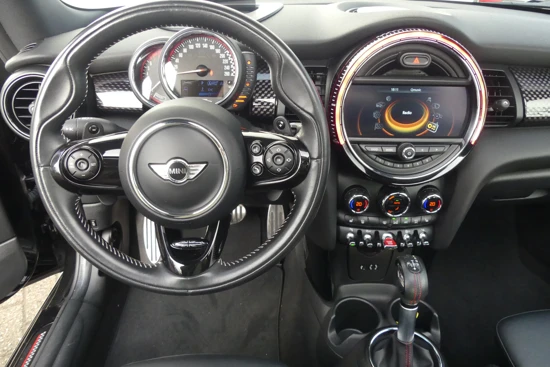 MINI John Cooper Works Chili 2.0 231PK | Automaat | JCW Uitlaat | Panoramadak | Leder | Head-Up Display |