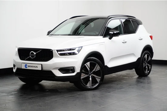 Volvo XC40 1.5 T4 Recharge R-Design | Panoramadak | Leder | 360 camera | Harman/Kardon | | Adaptieve Cruise