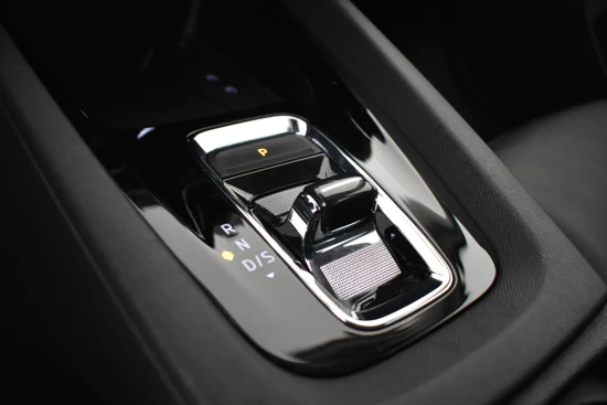 Škoda Octavia Combi 1.4 TSI iV PHEV Business Edition 204pk | Adaptief cruise control | Navigatie | Head up display | Elektrische stoelen met g