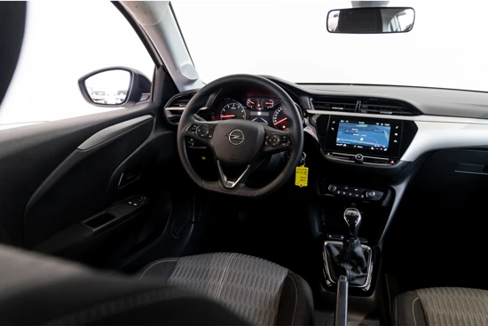 Opel Corsa 1.2 Edition | Fabrieks Navigatie | Apple Carplay & Android Auto | All Season banden | Airco | Cruise controle |