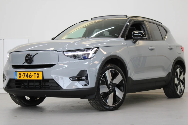 Volvo XC40 Extended Range 252PK Ultimate 82kWh | Full Opt! | Pixel LED | Black Pack | Nubuck | 20'' | Panoramadak