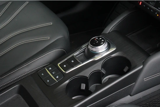 Ford Kuga 2.5 PHEV Vignale | Matrix LED | Head-up display | Trekhaak | Adaptive Cruise | 20'' Velgen