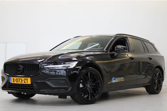 Volvo V60 B3 163PK Essential | Black Pack | Blis | Pilot Assist | 19'' | Getint Glas | Stoelverw