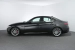 Alfa Romeo Giulia 2.0T Super