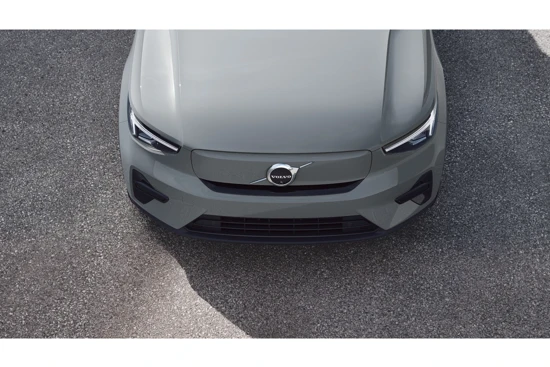 Volvo XC40 Single Motor Extended Range Ultimate 82 kWh | Alcantara | Getint glas |