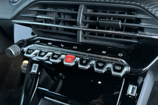 Peugeot 2008 1.2 PureTech GT | Camera | Sensoren V/A | Cruise Control | Navi | Carplay